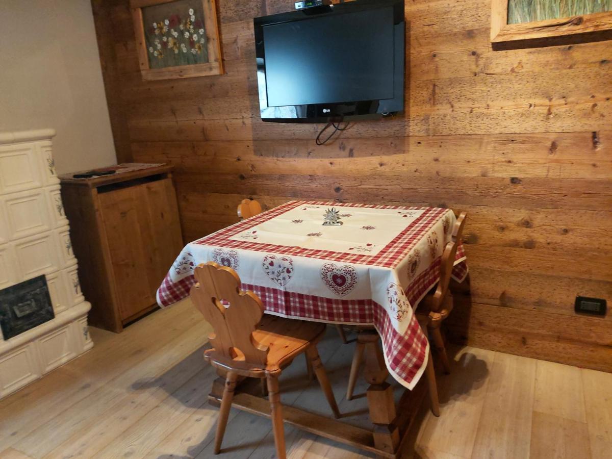 Appartamento Stella Alpina Cortina d'Ampezzo Bagian luar foto